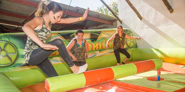 La barredora humor amarillo